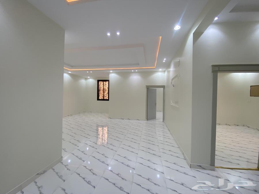 3 bedroom apartment in Al Rimal 7