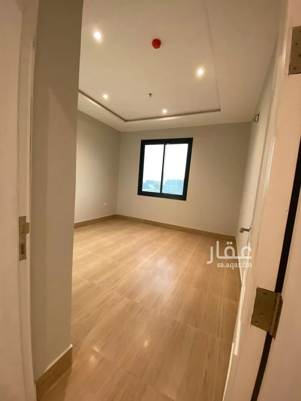 3 bedroom apartment in Al Hamra 13