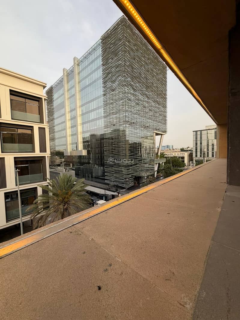 شقة 4 غرف في الروضة، جدة 7