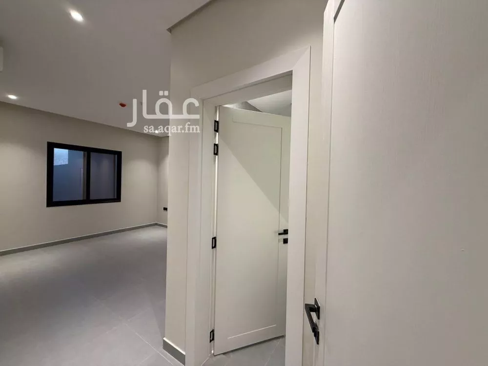 3 bedroom apartment in Al Bahr 8