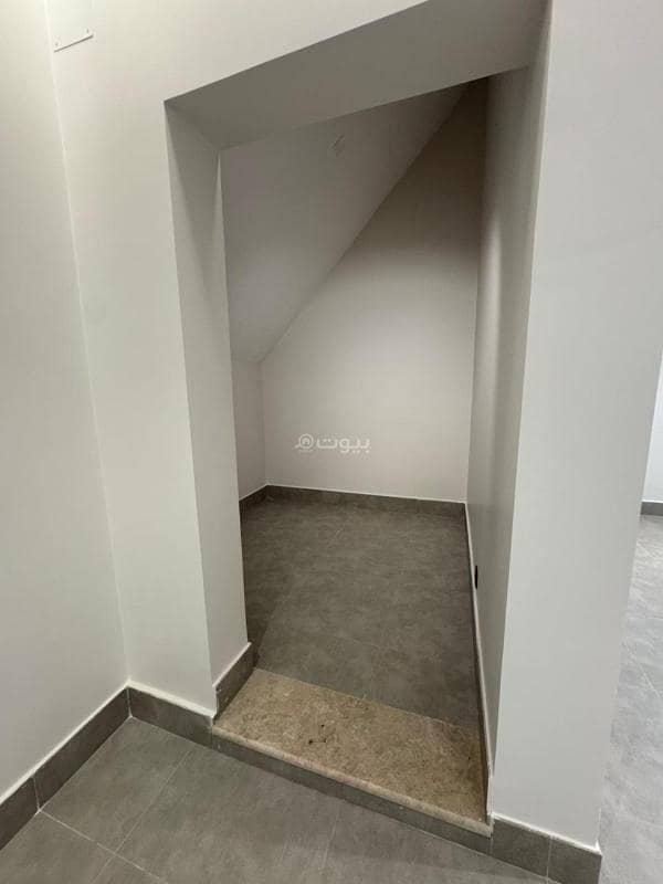 4 bedroom villa in Al Mughrizat, Riyadh 22