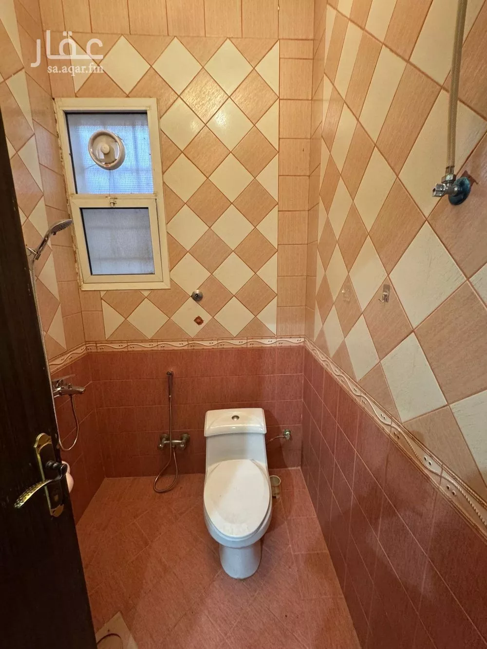 3 bedroom floor in Ishbiliyah 4