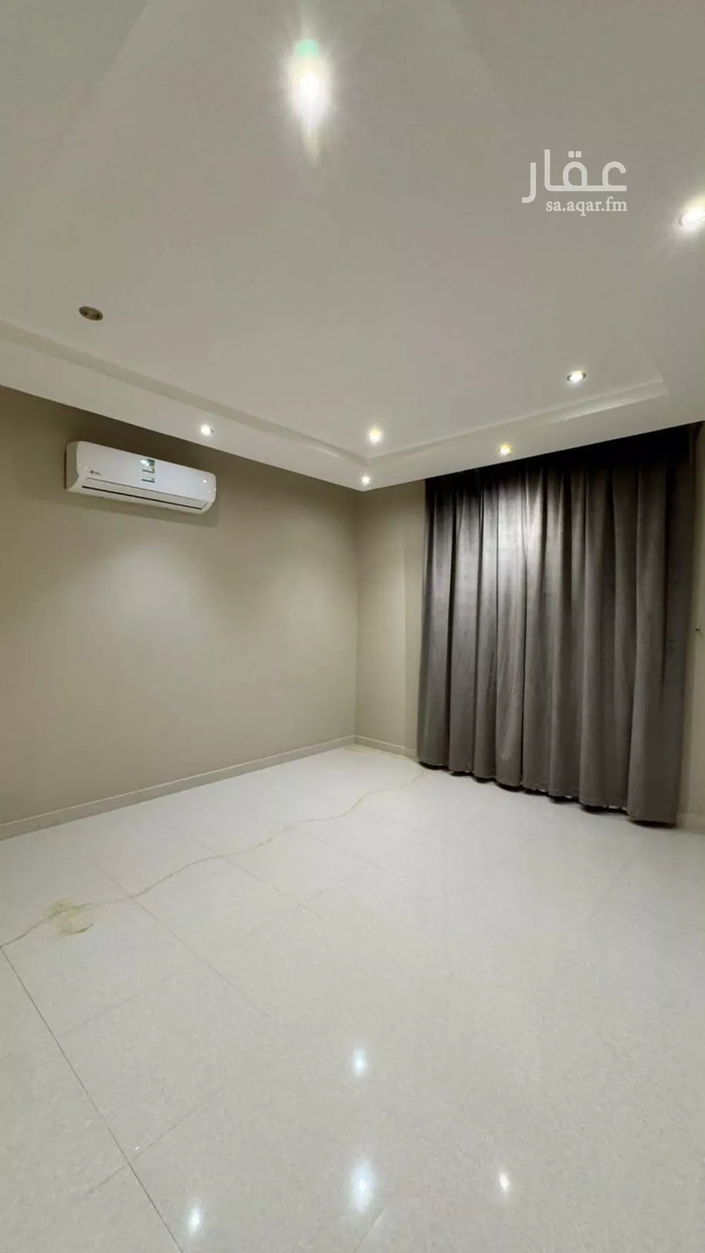 3 bedroom floor in Al Yasmin 6