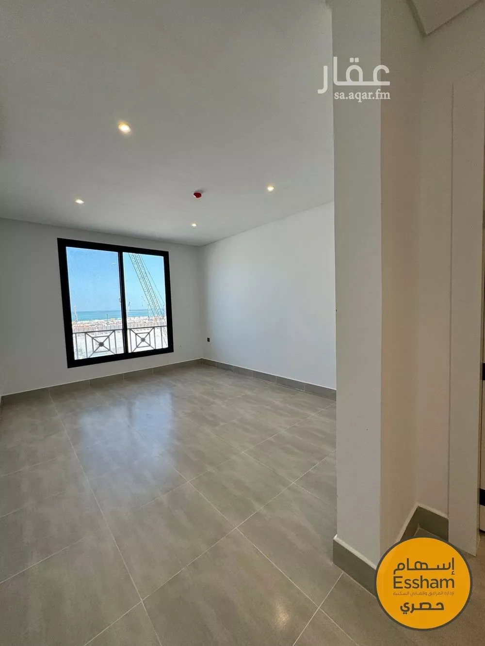 3 bedroom apartment in Al Bahr 6