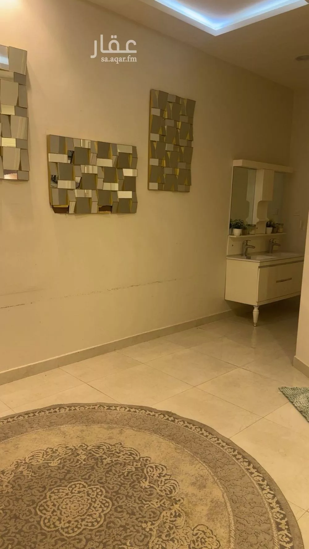 5 bedroom apartment in Dhahrat Laban 5