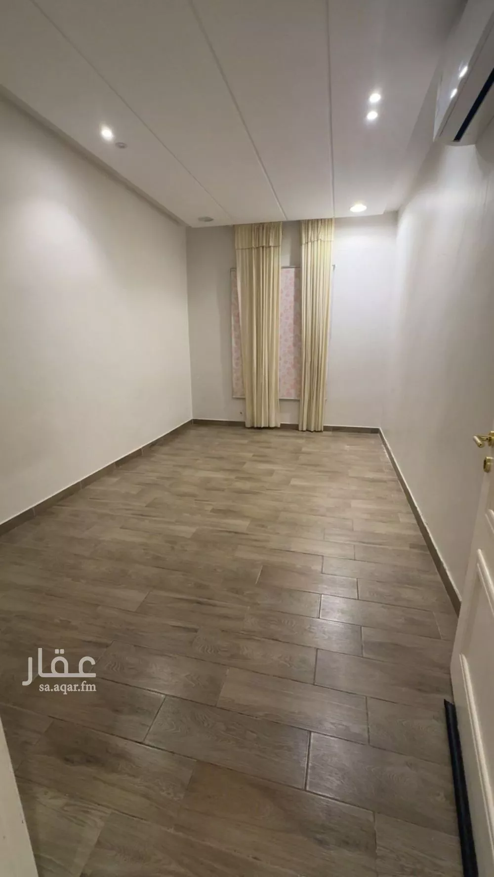 5 bedroom apartment in Dhahrat Laban 6