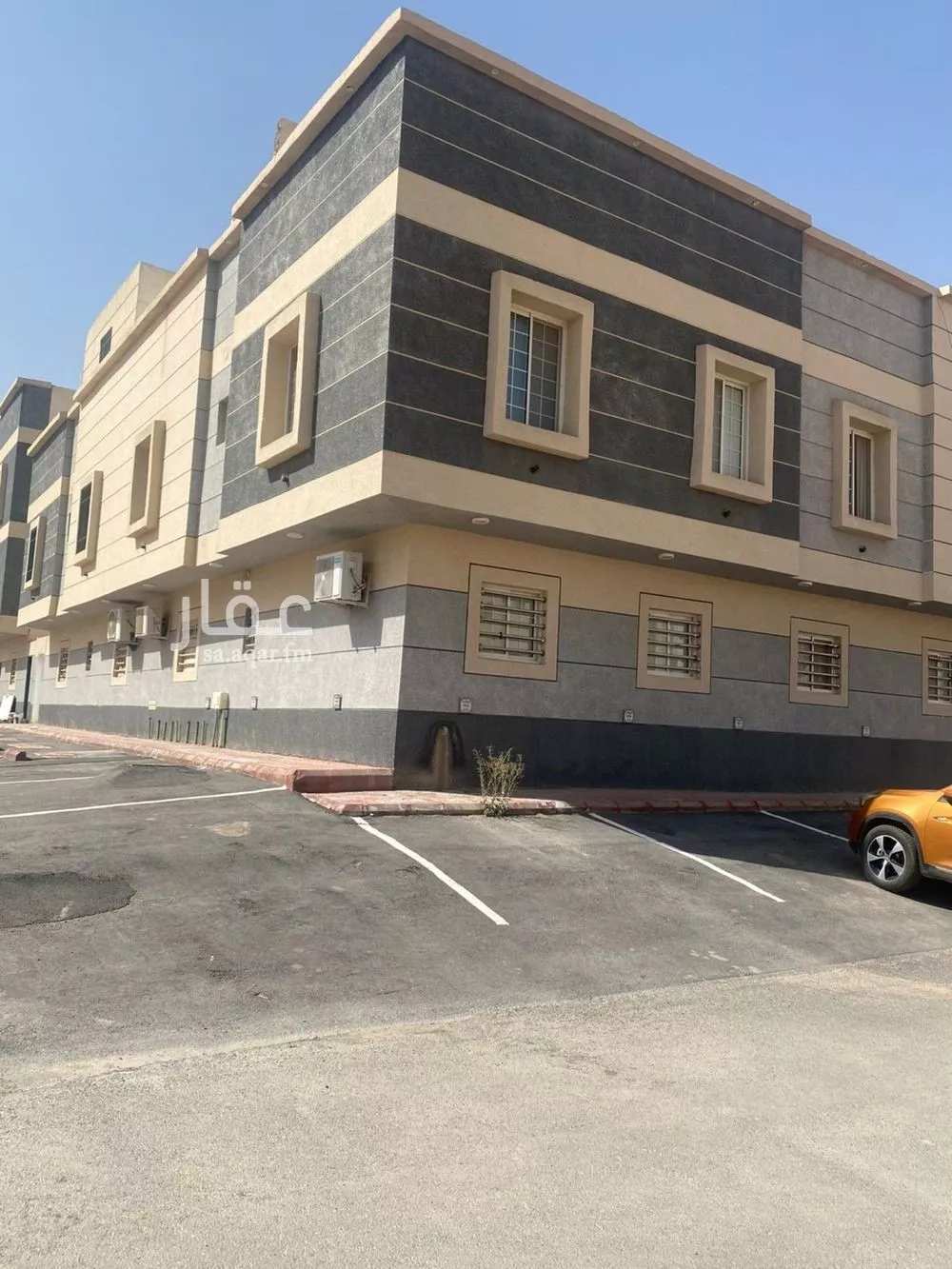 5 bedroom apartment in Dhahrat Laban 9
