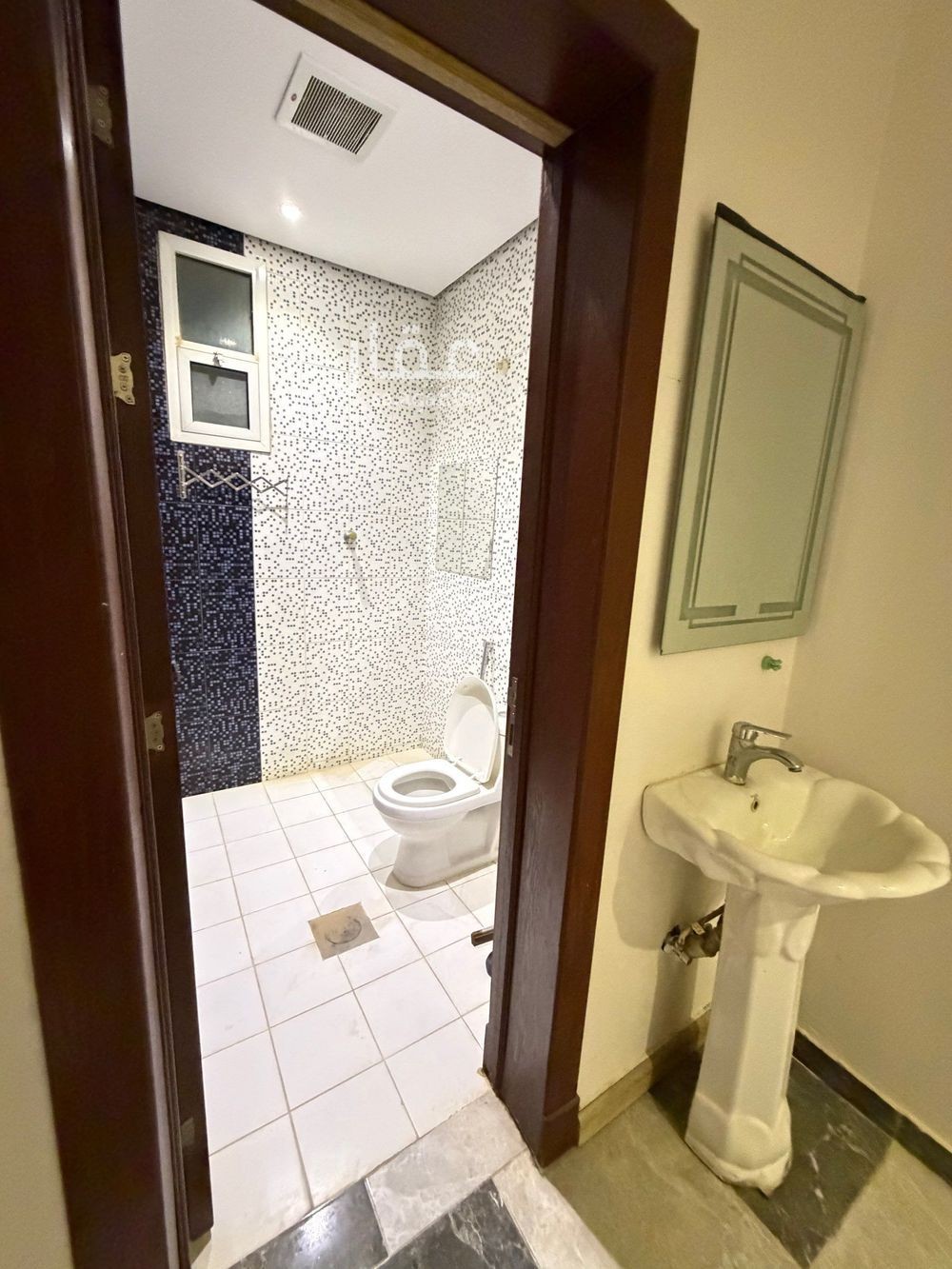 2 bedroom apartment in Ishbiliyah, Riyadh 6