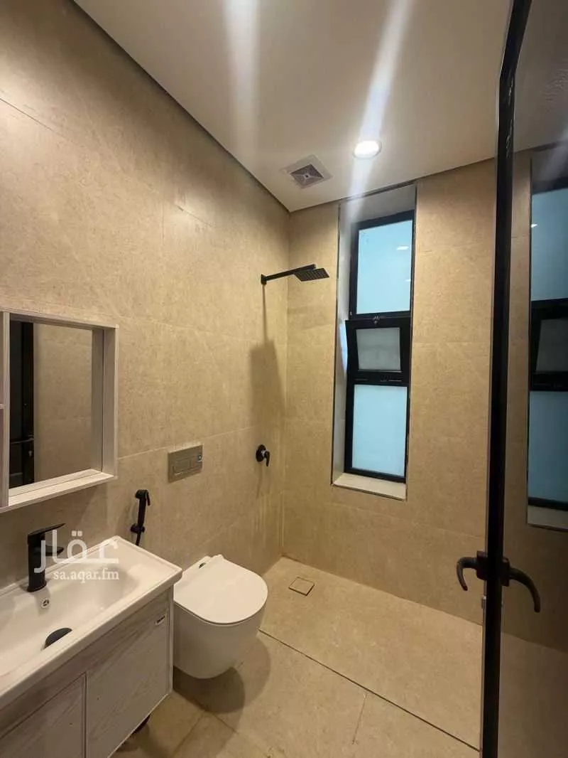 3 bedroom apartment in Al Hamra, Eastern Province 7