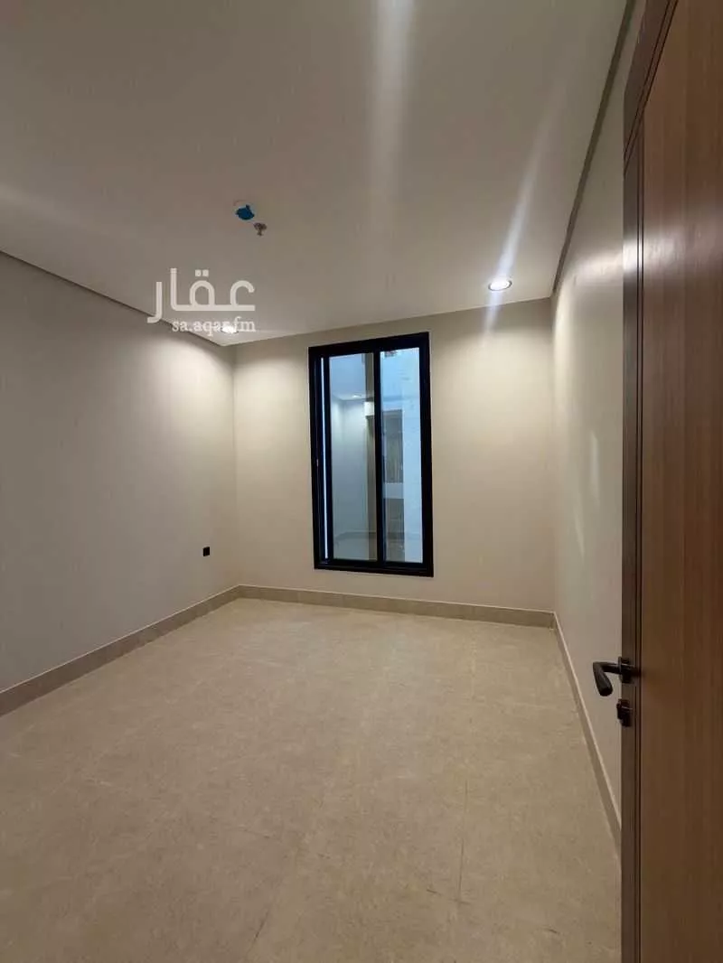 3 bedroom apartment in Al Hamra, Eastern Province 9