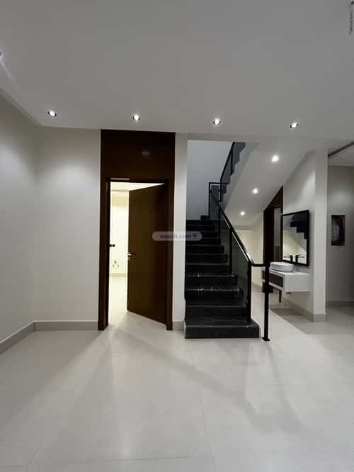 5 bedroom villa in Tuwaiq 13