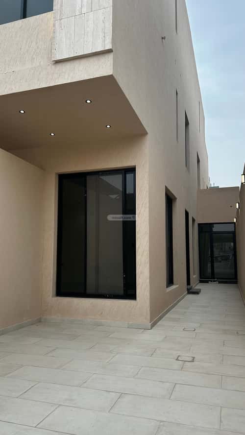 5 bedroom villa in Tuwaiq 4