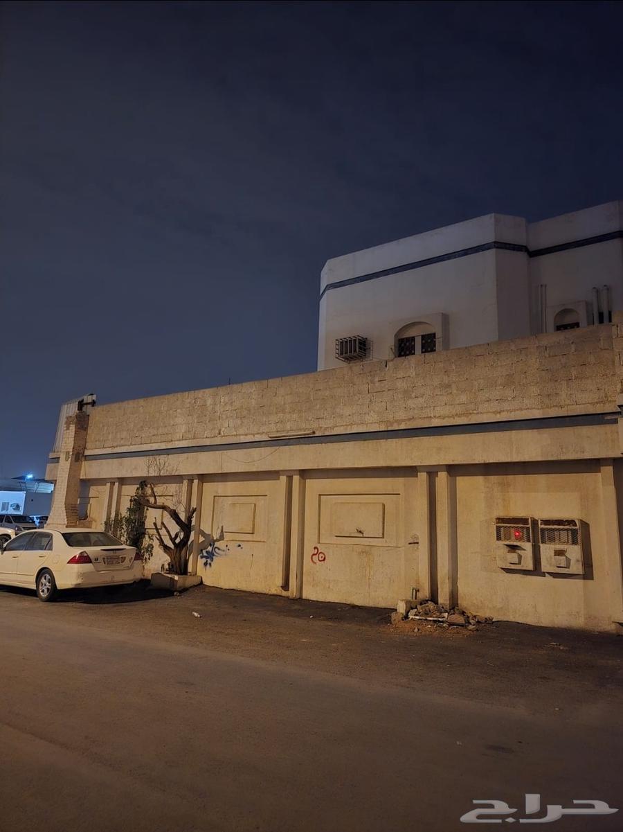 فيلا 12 غرف في طويق 4