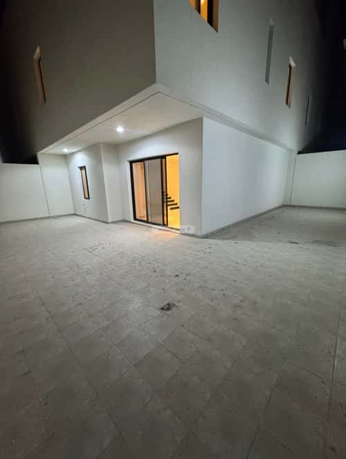3 bedroom apartment in Al Marwa 2