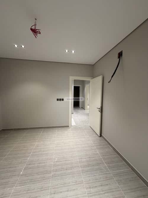 3 bedroom apartment in Al Marwa 5