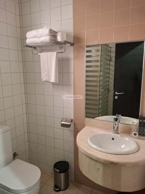 1 bedroom apartment in Al Malqa 4
