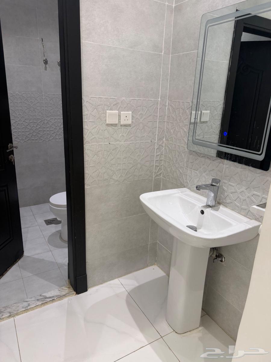 4 bedroom apartment in Al Marwa 9