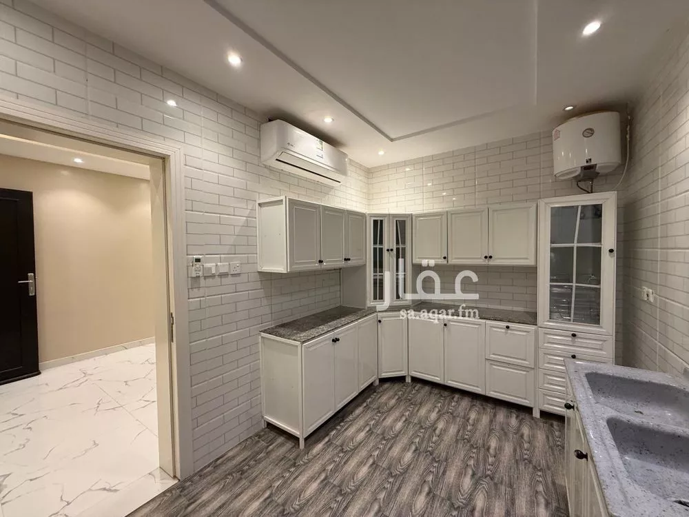 3 bedroom floor in Al Narjis 12