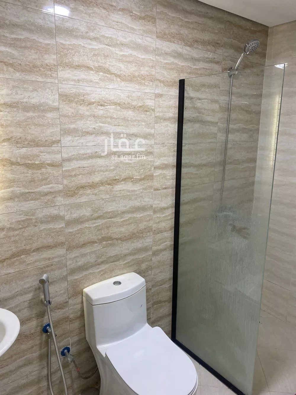 4 bedroom apartment in Al Hamra 6