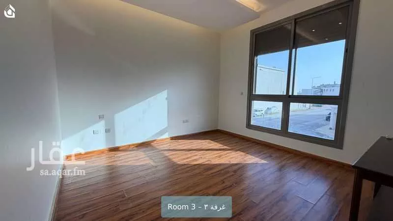 4 bedroom villa in Al Aridh 11