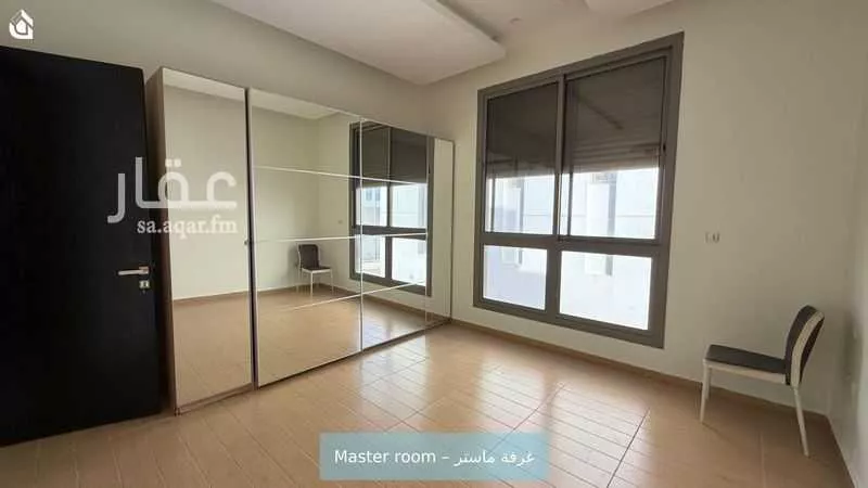 4 bedroom villa in Al Aridh 9