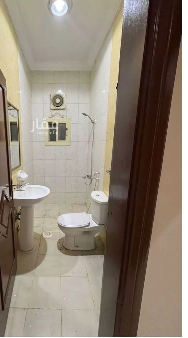 5 bedroom apartment in Al Manar 7
