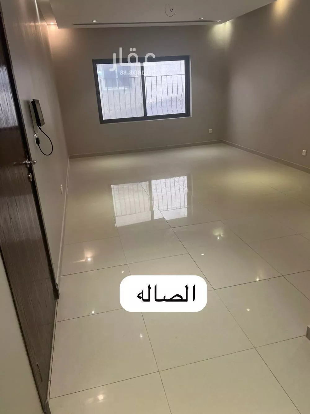 شقة 4 غرف في الحمرا 3