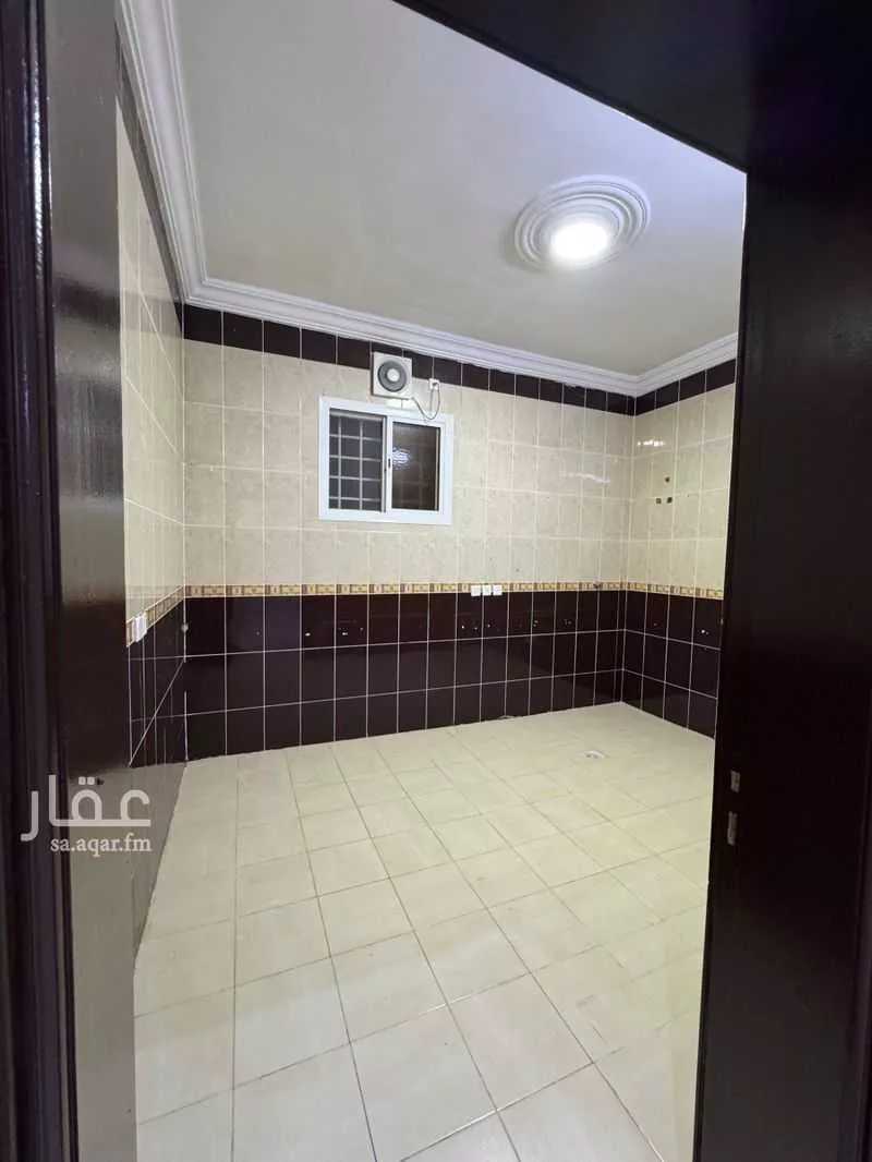 3 bedroom apartment in Al Hamdaniyah 8