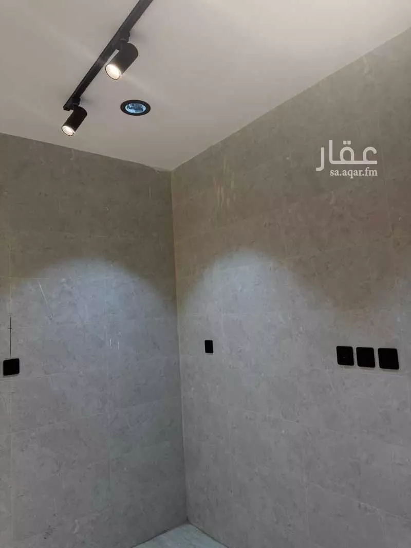 4 bedroom apartment in Al Falah 2