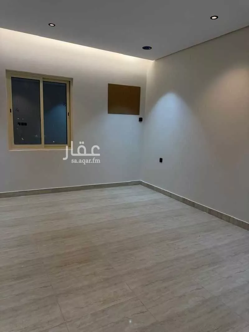 4 bedroom apartment in Al Falah 6