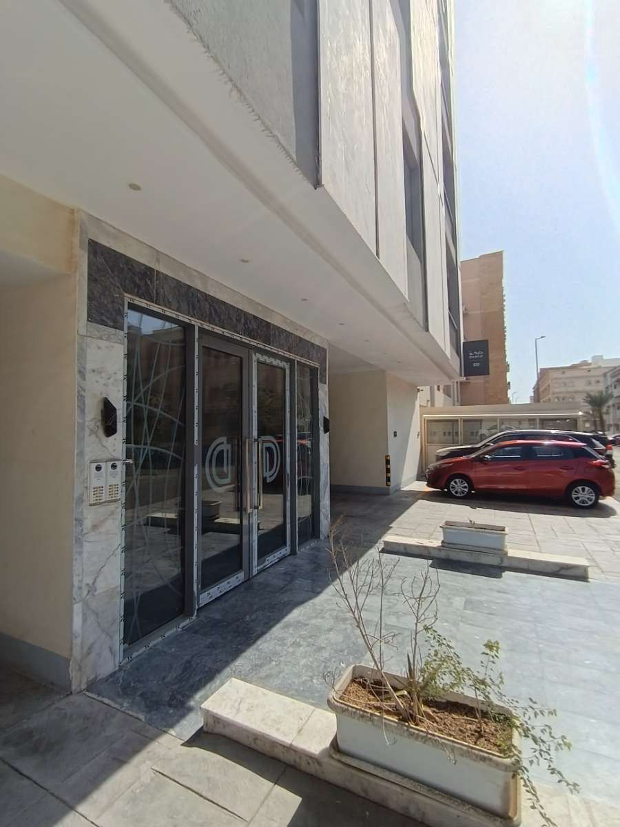 3 bedroom apartment in Al Nuzhah, Jeddah 4