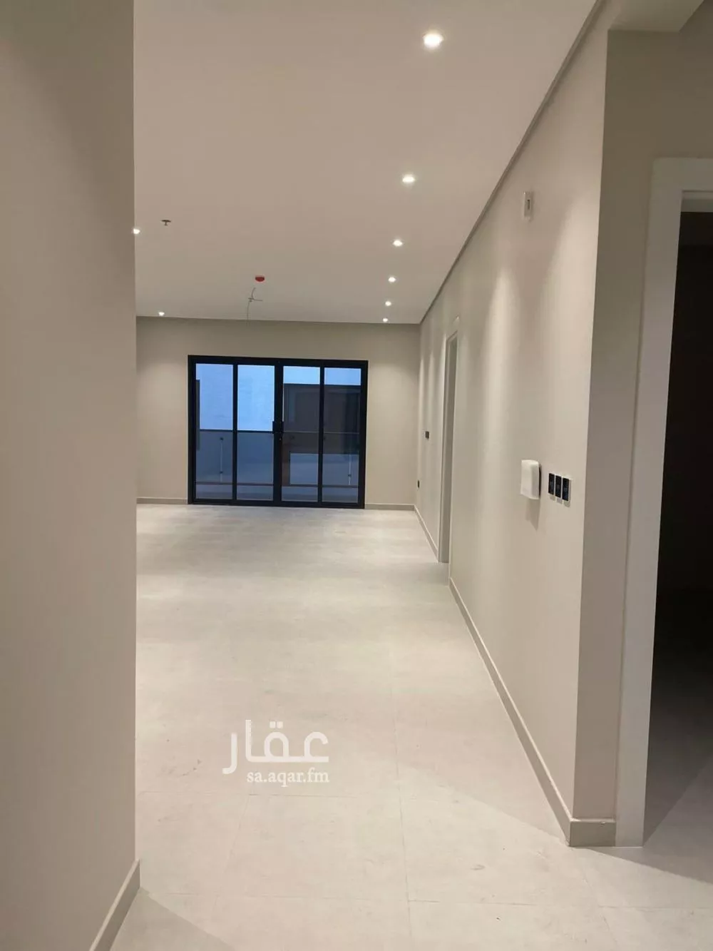 3 bedroom apartment in Al Bahr 2
