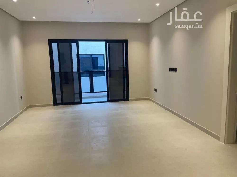 3 bedroom apartment in Al Bahr 3