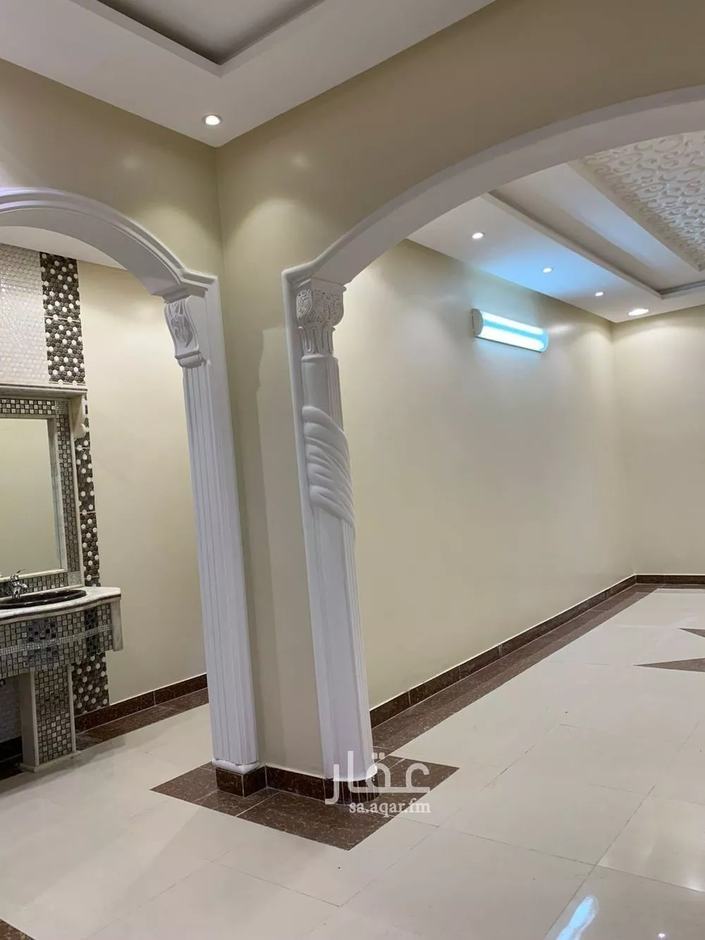 7 bedroom villa in Al Rimal 11