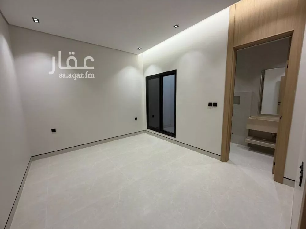 7 bedroom villa in Al Rimal 2