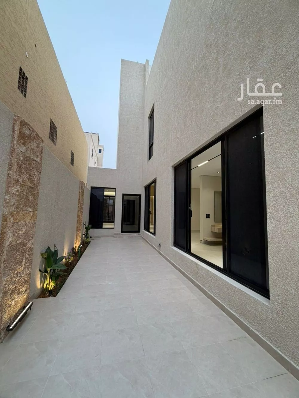 7 bedroom villa in Al Rimal 11