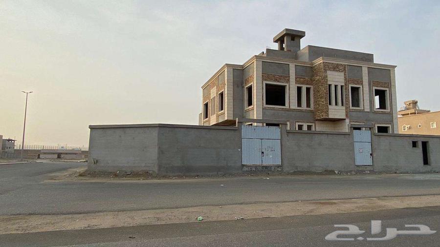 8 bedroom villa in Jeddah 3
