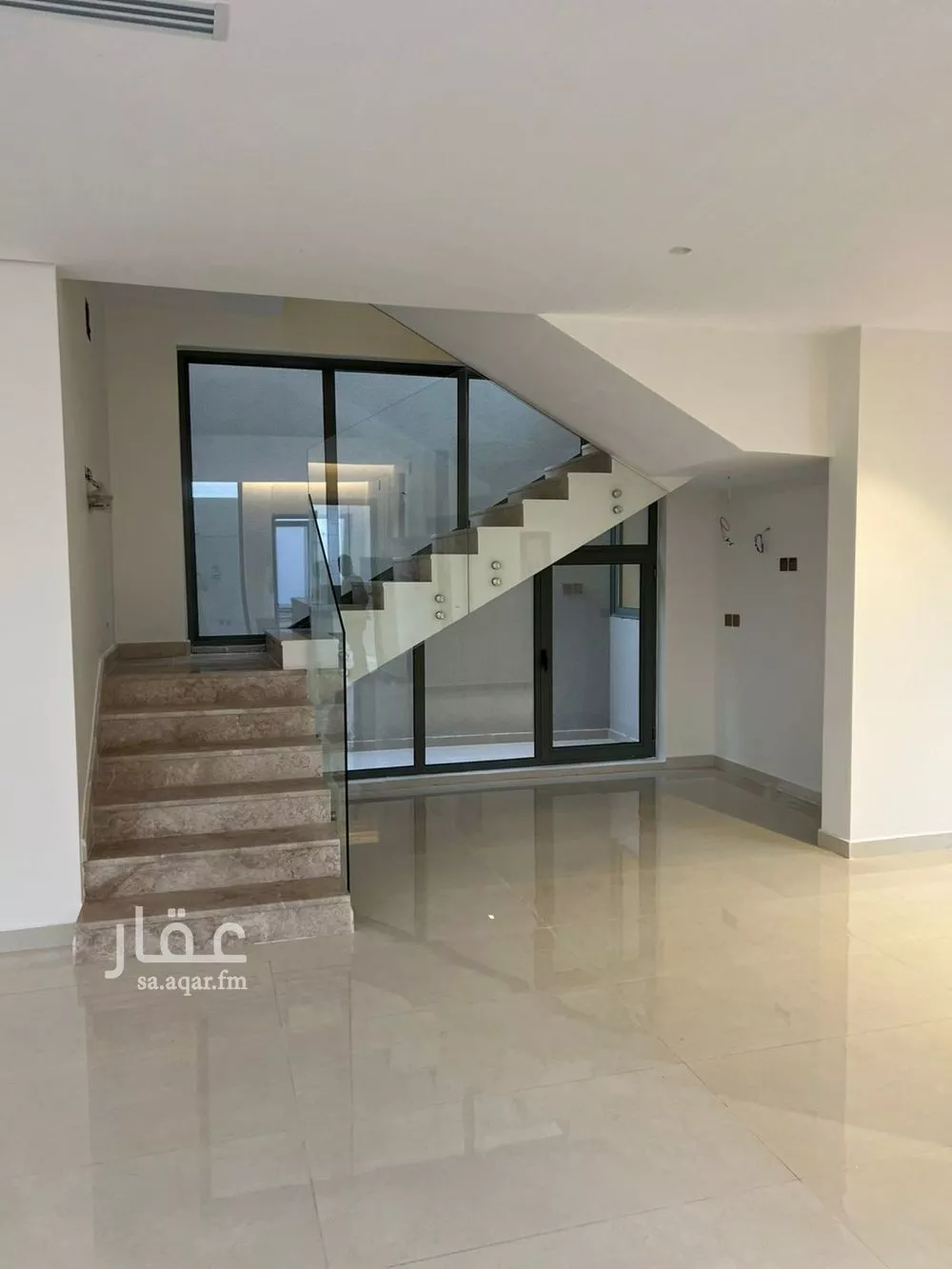 5 bedroom villa in Al Aridh 5