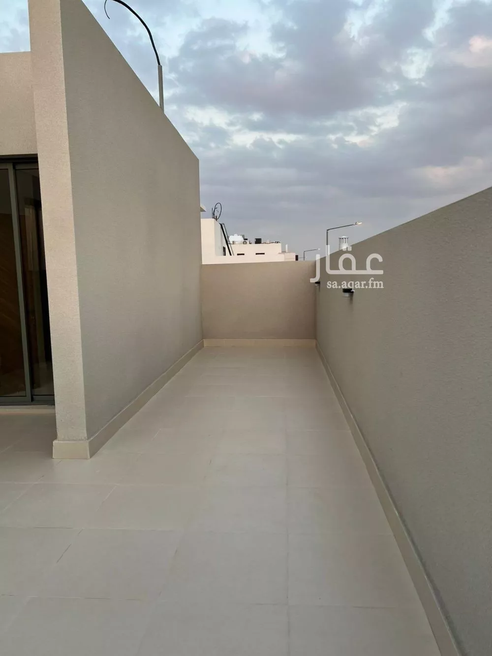 5 bedroom villa in Al Aridh 10