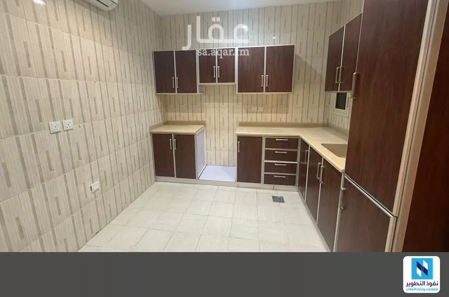 3 bedroom apartment in Al Malqa 6