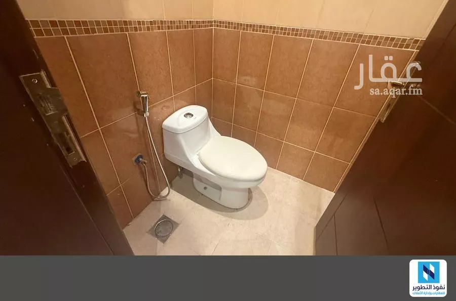 3 bedroom apartment in Al Malqa 8