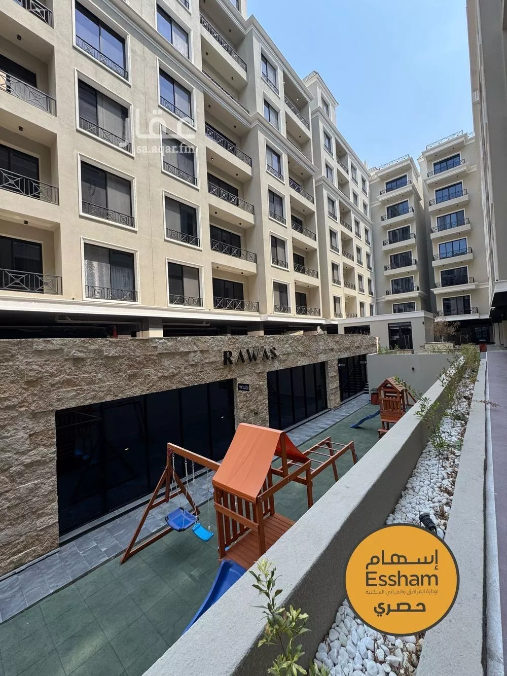 3 bedroom apartment in Al Hizam Al Thahabi 15