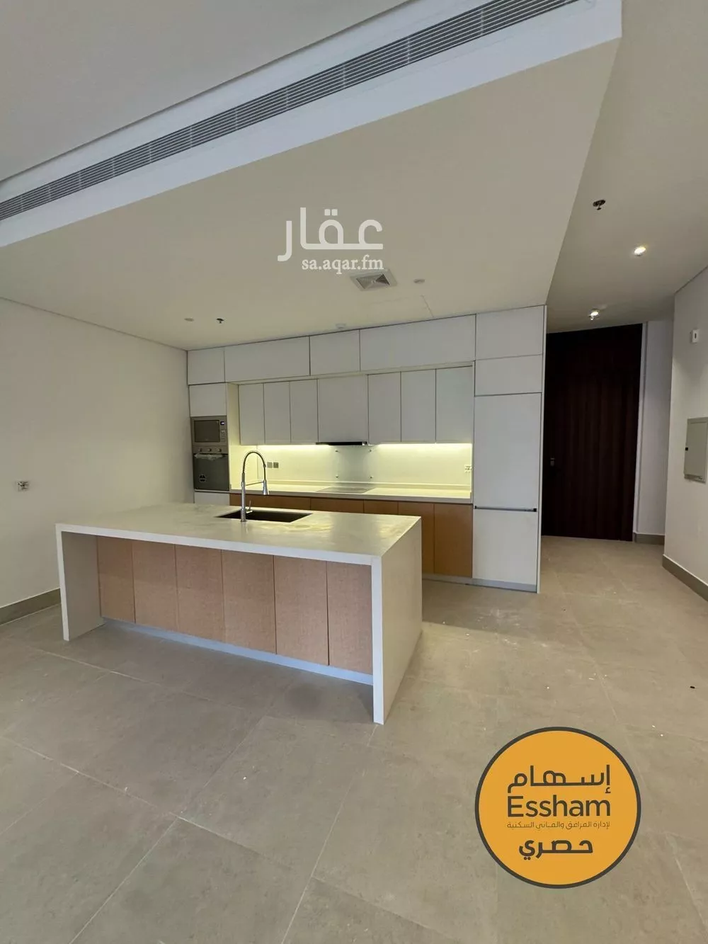 3 bedroom apartment in Al Hizam Al Thahabi 3