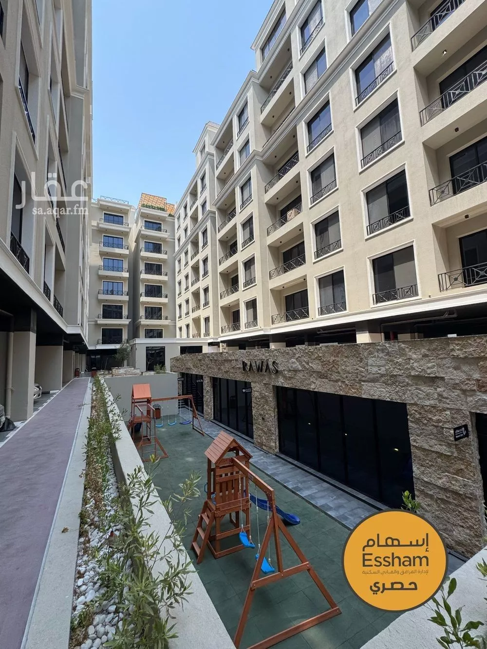 3 bedroom apartment in Al Hizam Al Thahabi 9