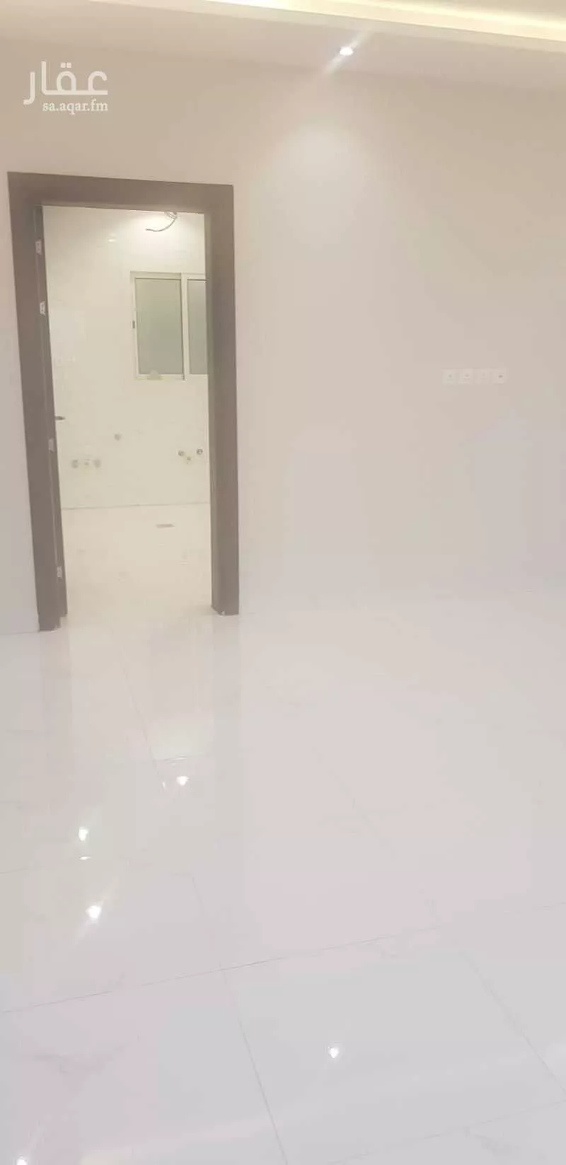 4 bedroom apartment in Ayn Al Khayf, Madinah 6