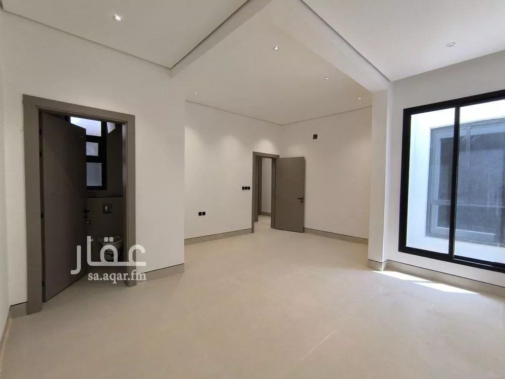 4 bedroom apartment in Qurtubah 8