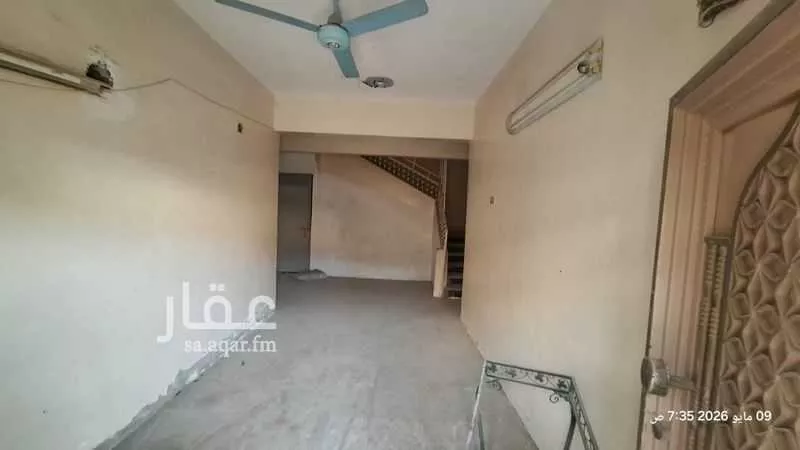 7 bedroom apartment in Al Buhayrat 7