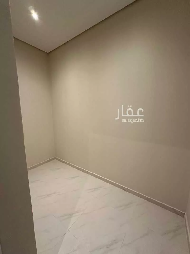 شقة 3 غرف في البحر 15
