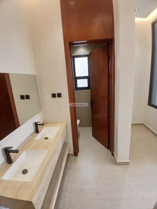 9 bedroom villa in Al Nukhbah 5