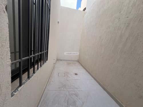 3 bedroom floor in Badr 7